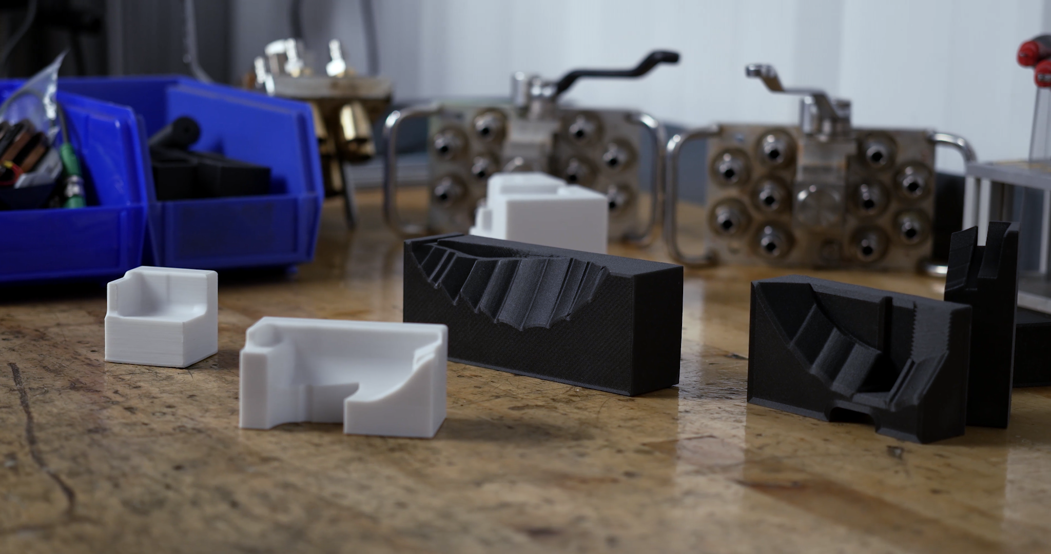 Nest blocks printed in carbon fiber and PolyMax™ PC on the MakerBot METHOD X.